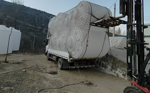 兰州新区塑料桶批量交付案例：满足多行业高标容器需求的一站式解决方案